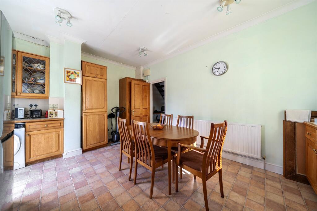 House in London, Mitcham - View 5