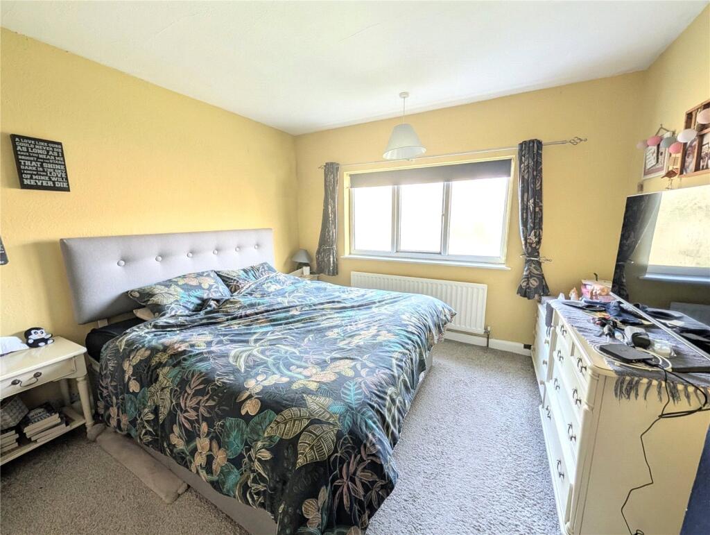 House in Wolverhampton, West Midlands - View 5