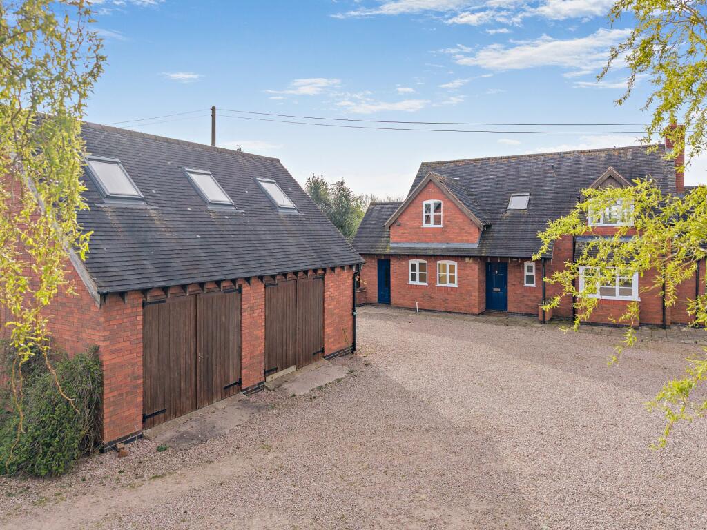Clifton-On-Teme, Worcester, WR6 photo 4