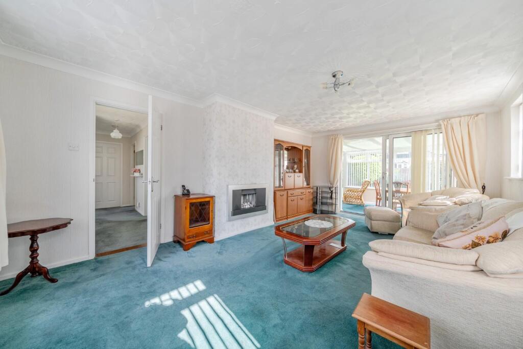 Sunnymead Drive, Waterlooville - View 3