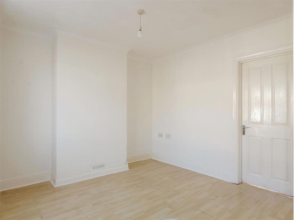 House in Arun, Rustington - View 3