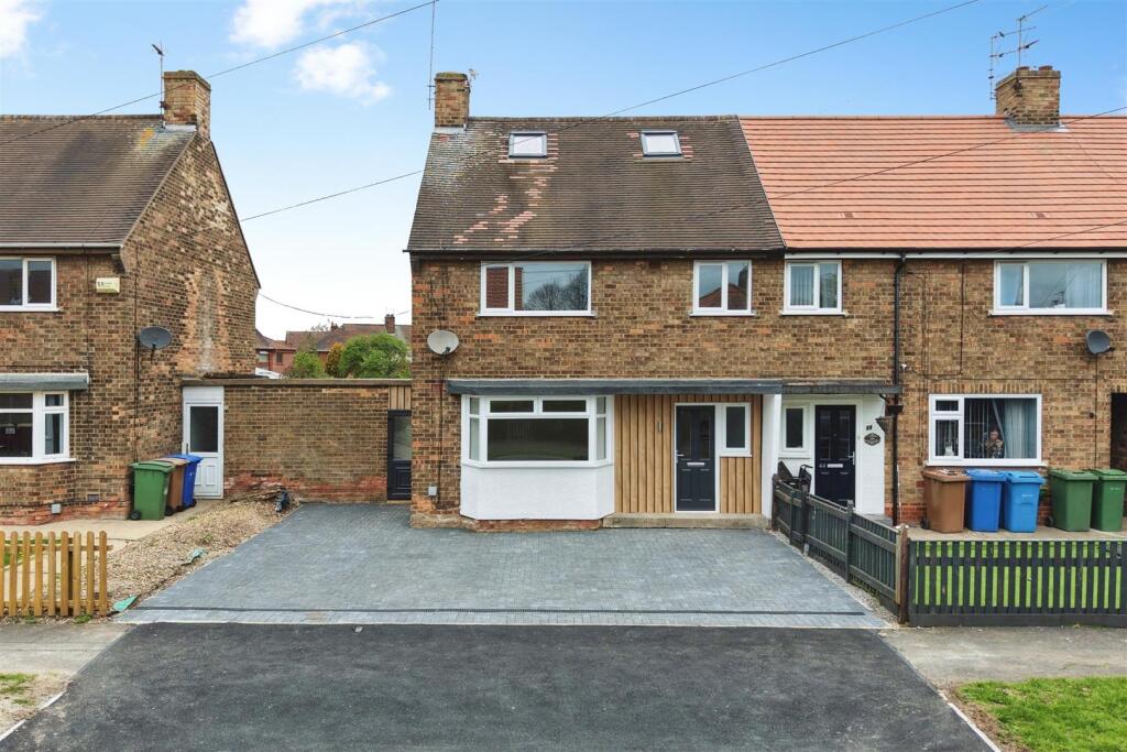 Main image of property: Fishemore Avenue, Hessle