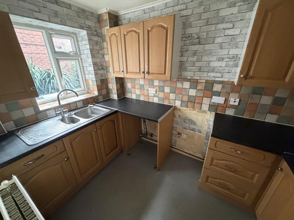 House in Nottingham, Beeston - View 4