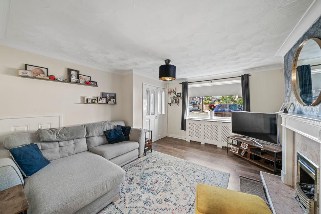 Lincoln Drive, Ashton-In-Makerfield, WN4 photo 3