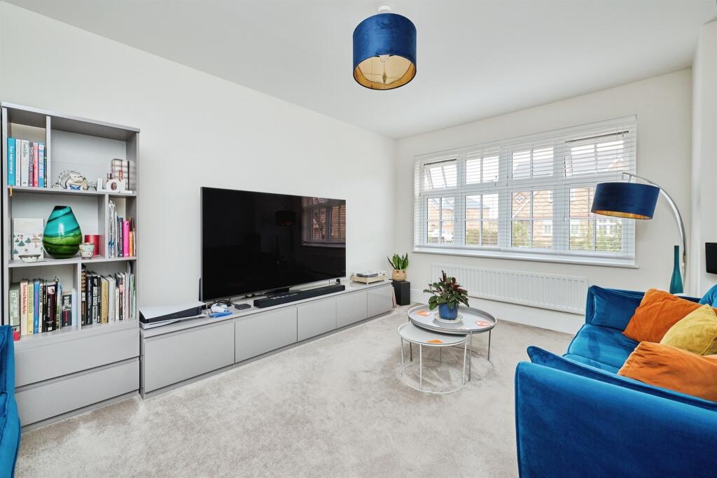 House in Ely - View 2
