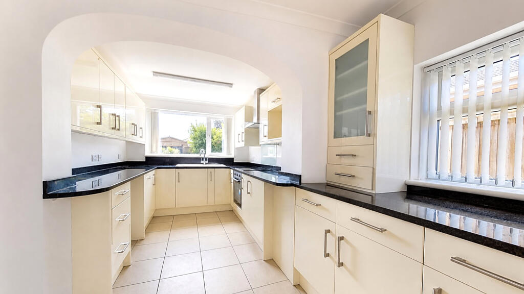 House in Canterbury - View 5