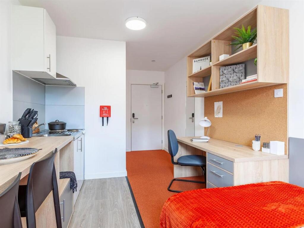 Property photo 8