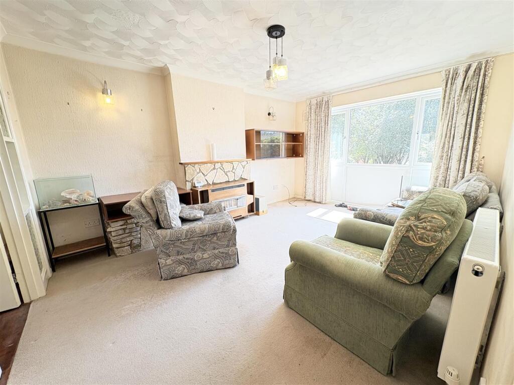 House in Fareham, Portchester - View 2