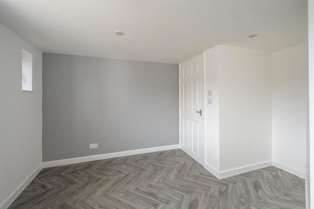 House in Dudley - More