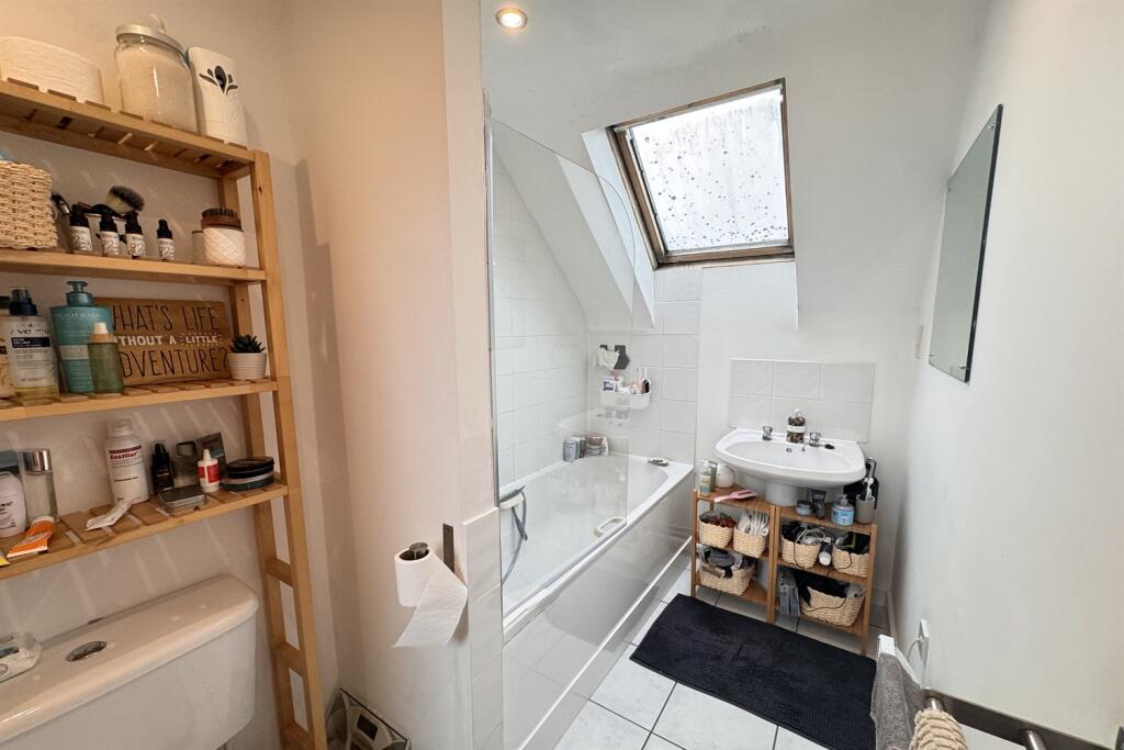 Apartment in Oxford - More