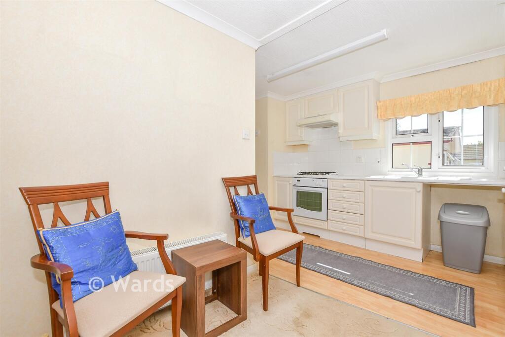 House in Maidstone, Harrietsham - View 5