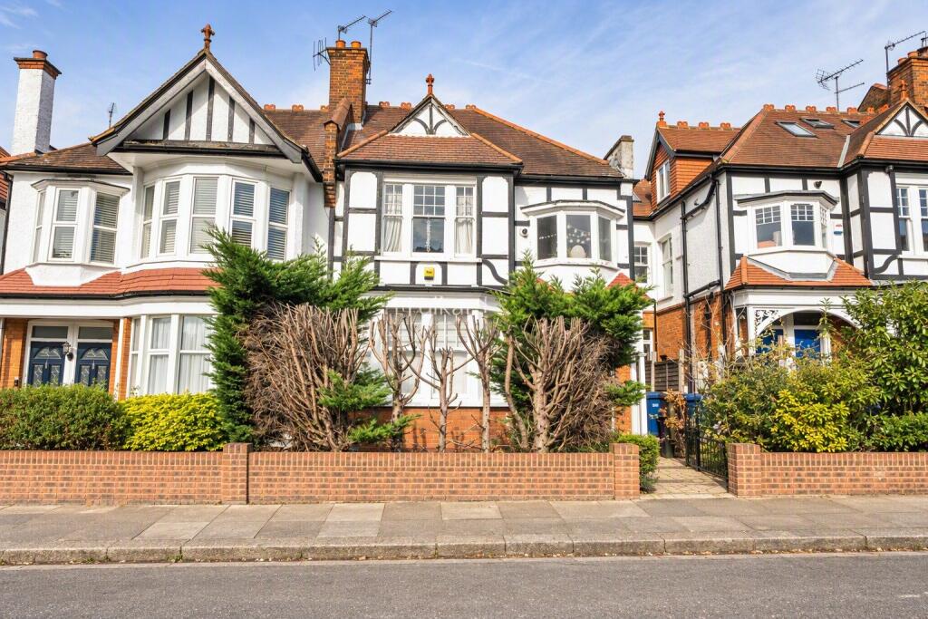 Main image of property: Avondale Avenue, North Finchley, London, N12