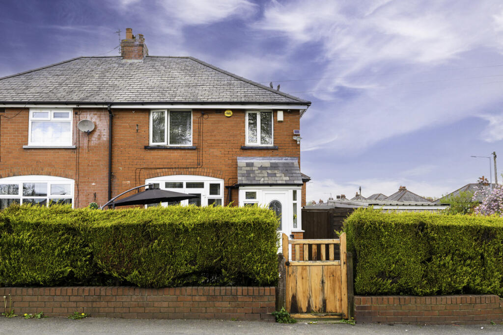 House in Bolton, Stoneclough - View 3