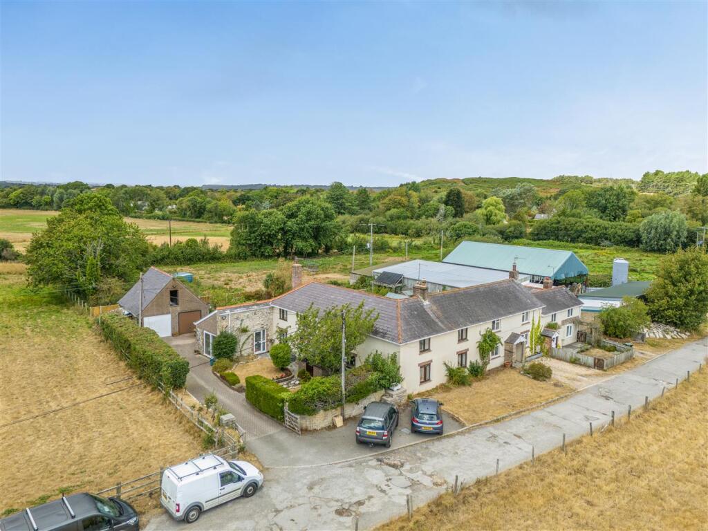 House in Dorchester - View 2