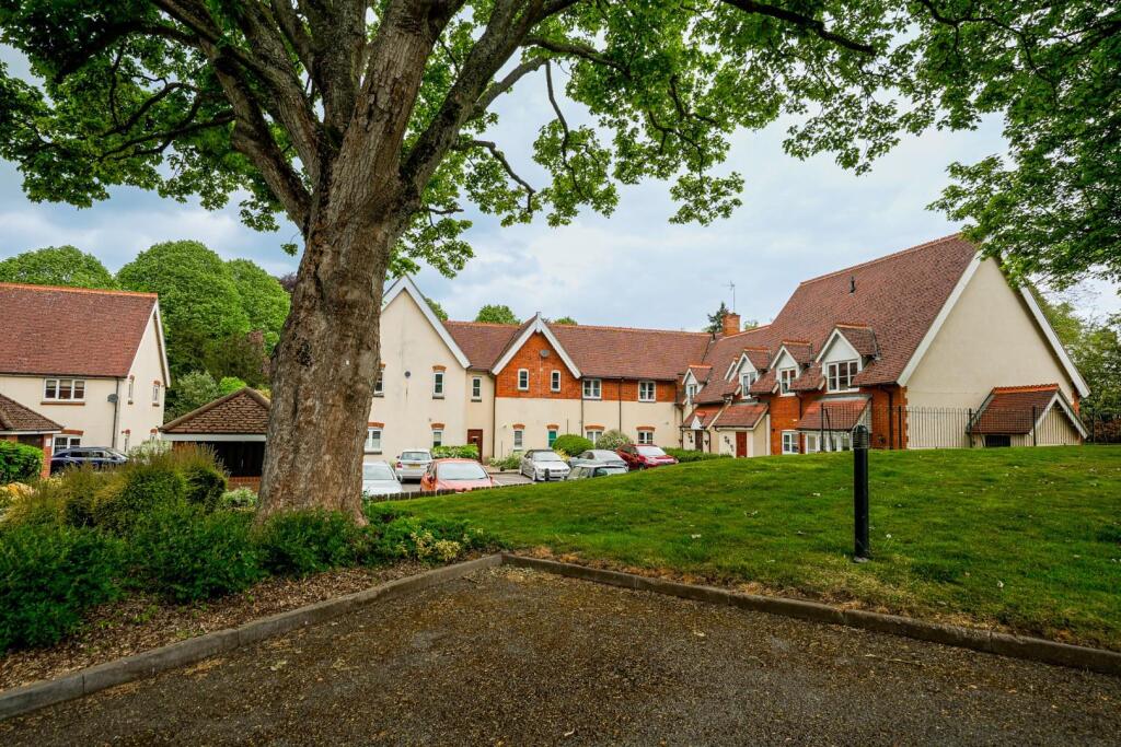 Main image of property: Woburn Road, Heath And Reach, Leighton Buzzard