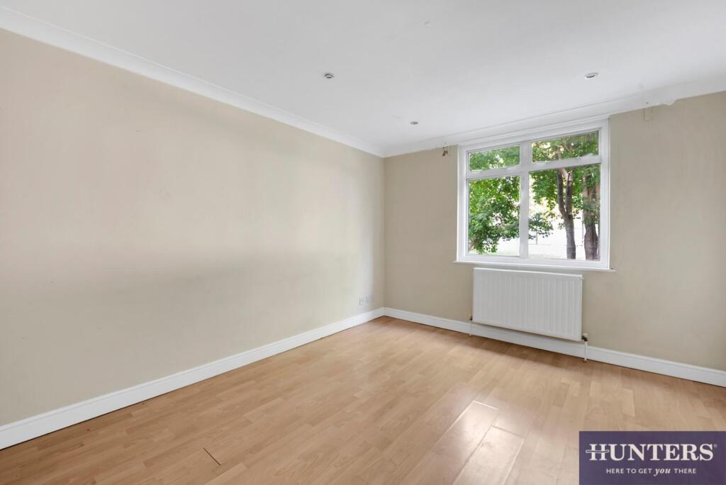 House in London - View 4
