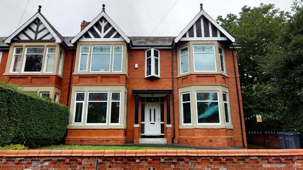 Main image of property: Heaton Road, Manchester, Greater Manchester, M20