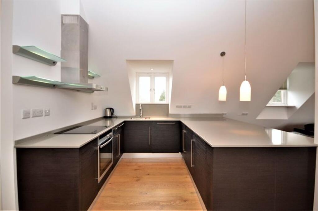 Apartment in South Oxfordshire, Thame - View 4