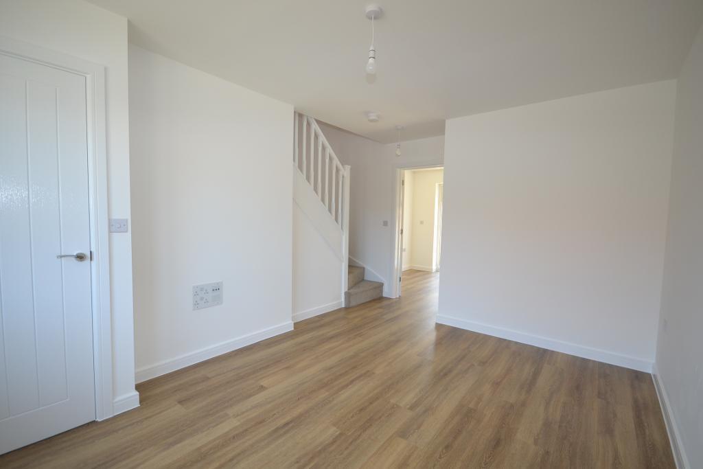 Rambouillet Way, Milton Keynes, Bucknghamshire, MK8 8AB photo 4