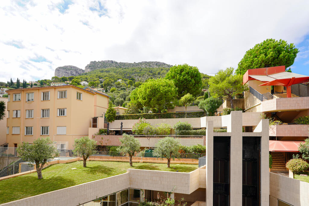 Main image of property: Monaco