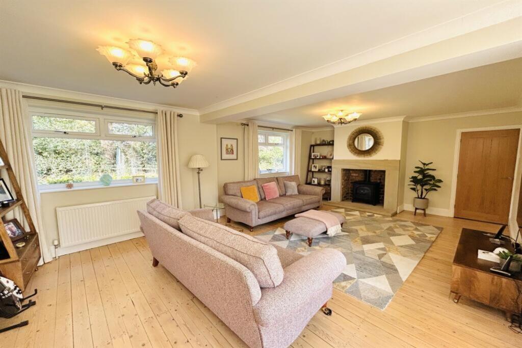 Rectory Lane, Lymm, WA13 photo 4
