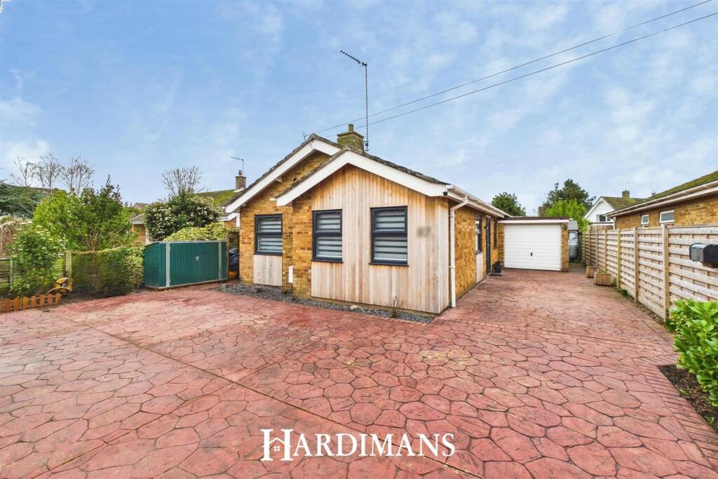 Main image of property: Elm Tree Road, Lowestoft