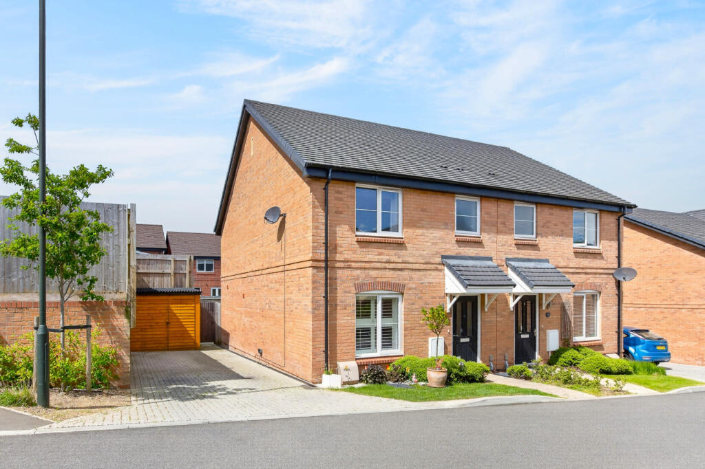 Main image of property: Mead Lane | Crawley Down | West Sussex | RH10 | New Move Estate Agency