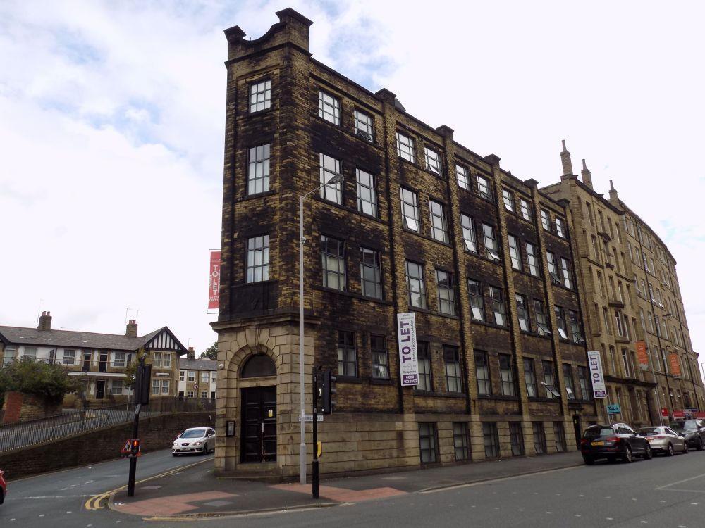 19 Gratton House, Sunbridge Road, Bradford