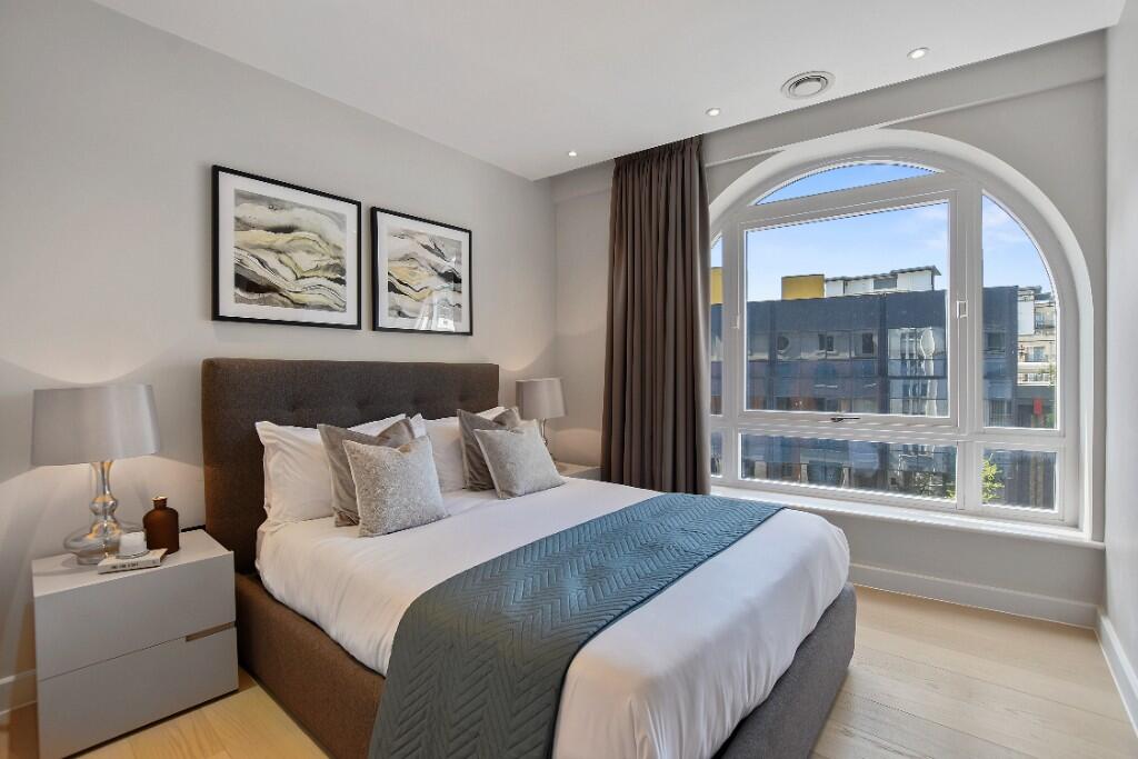 2 bedroom semi-detached house for rent