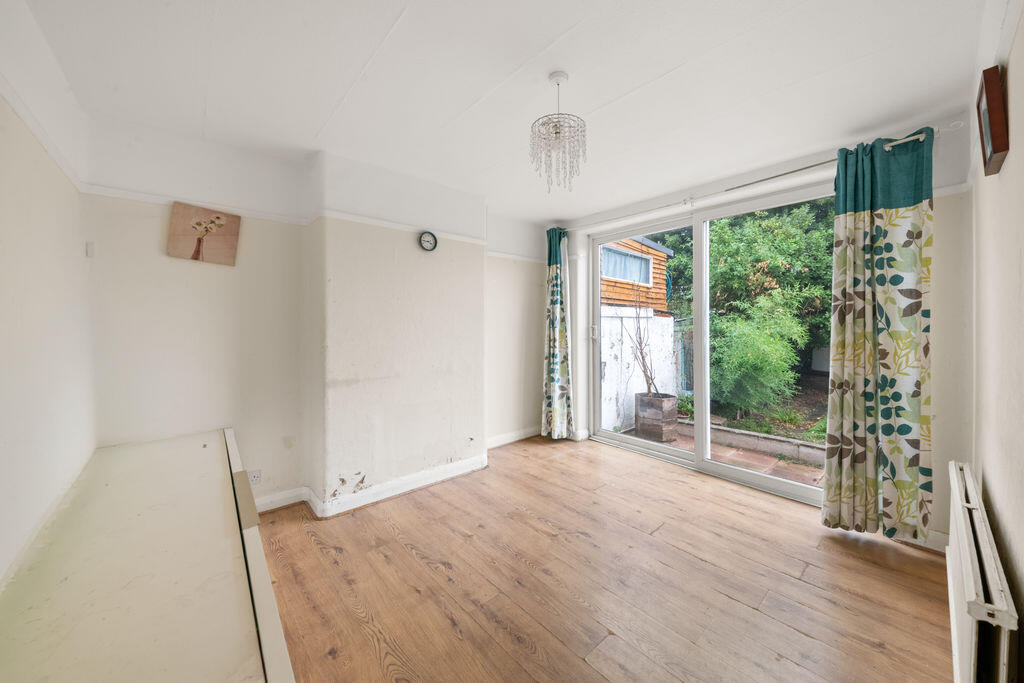 House in Southall - View 3
