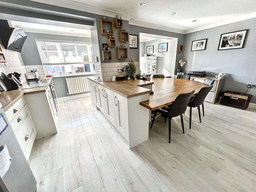 Kingfisher Close, Bradwell photo 2