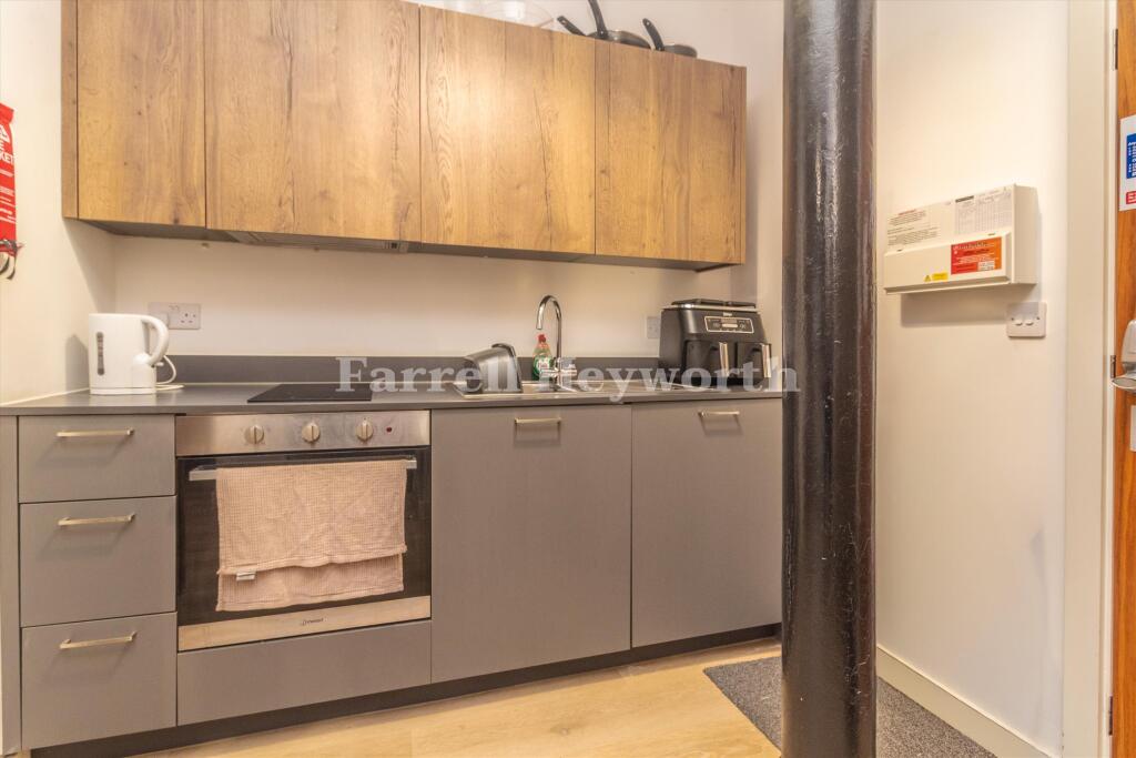 Apartment in Lancaster - View 5