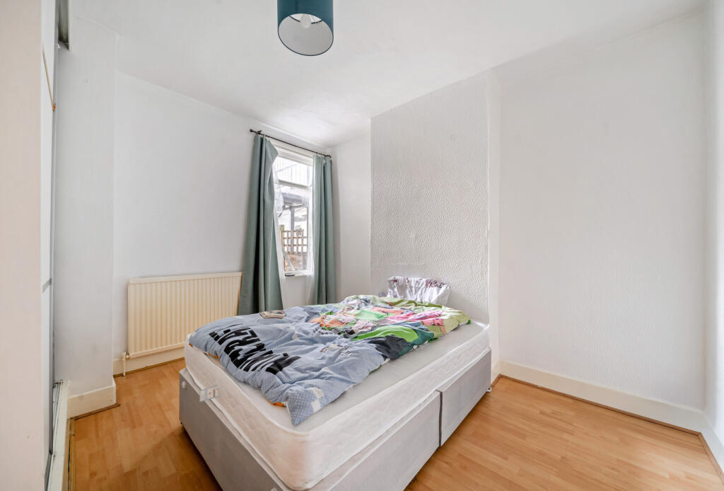 Apartment in London - View 3