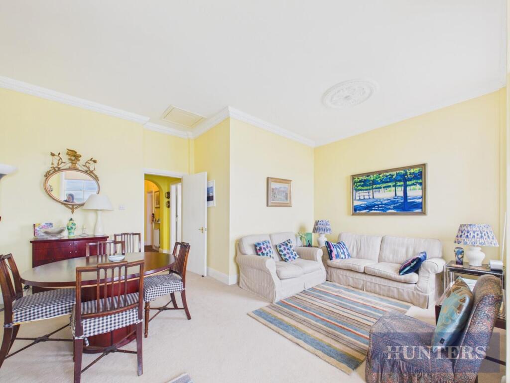 Apartment in Scarborough, North Yorkshire - View 5