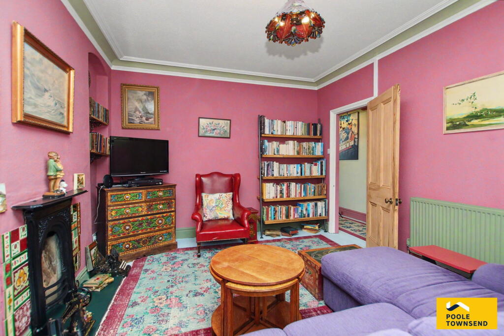 2 Woodcroft, Fernleigh Road, Grange over Sands, Cumbria, LA11 7HP photo 4
