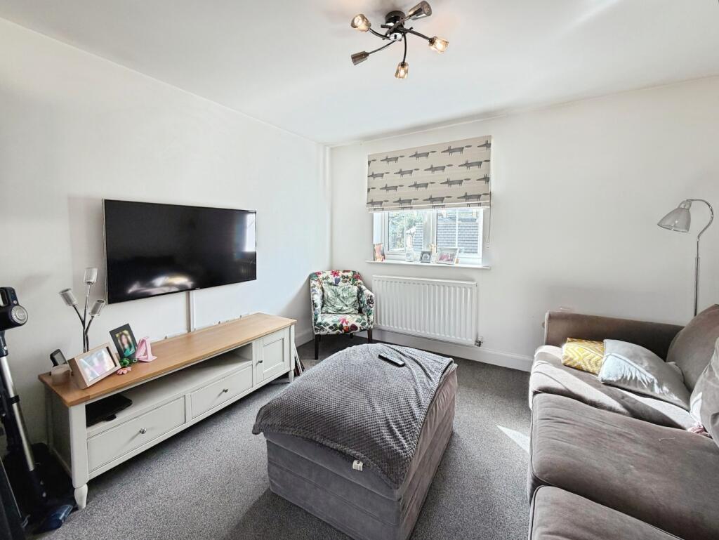 Apperdale, Bradford, BD10 0FB photo 4