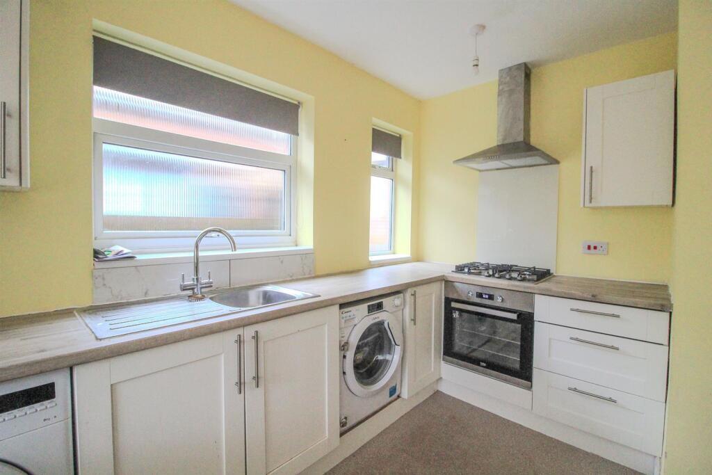 Gardenia Grove, Nottingham, Nottinghamshire, NG3 photo 3