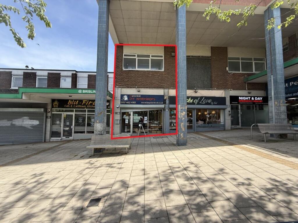 Main image of property: 33 Brislington Hill, Bristol, Avon, BS4 5BE