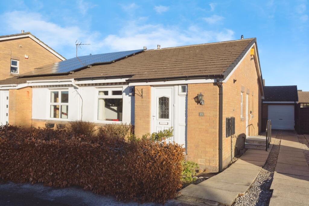 Main image of property: Ogden View Close, Halifax, West Yorkshire, HX2