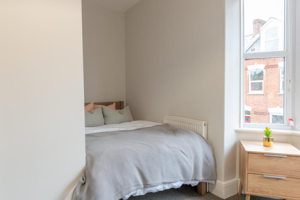 21 Well Street, Exeter, EX4 - More