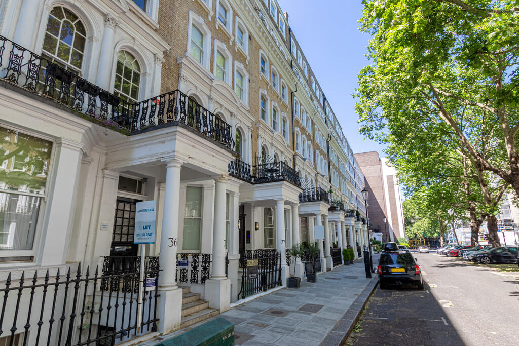Main image of property: Beaufort Gardens, Knightsbridge