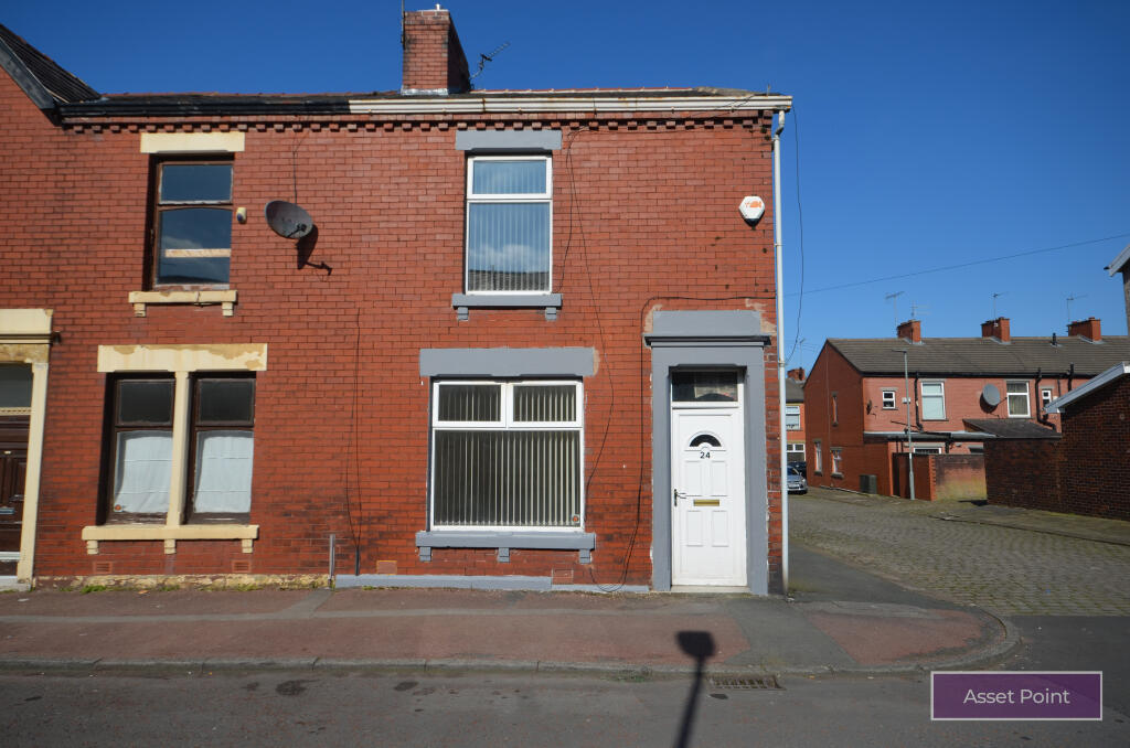House in Blackburn, Cherry Tree, Mill Hill - View 5