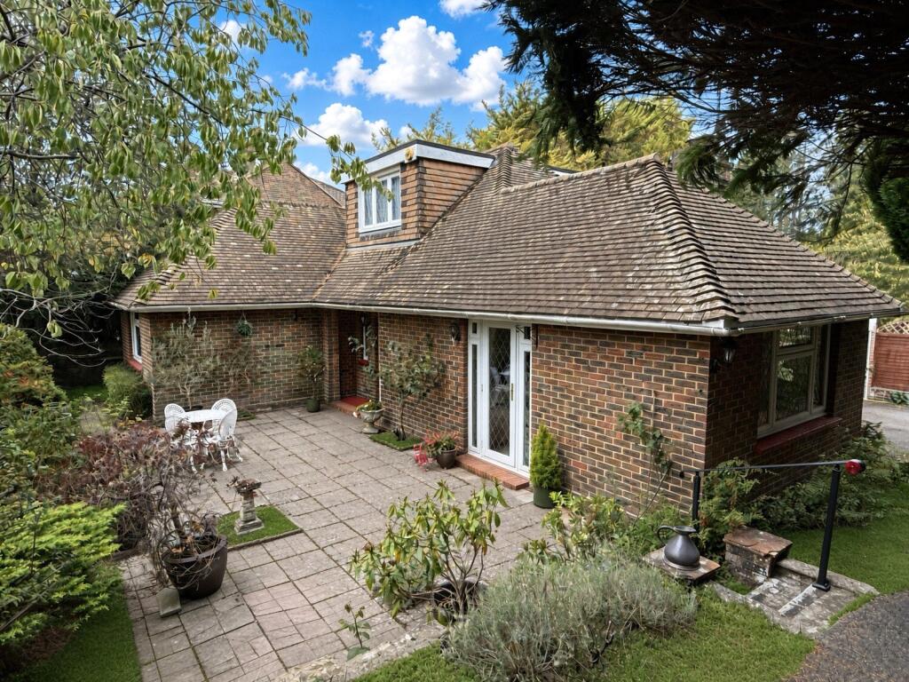 Main image of property: Maudlyn Close, Bramber, West Sussex, BN44