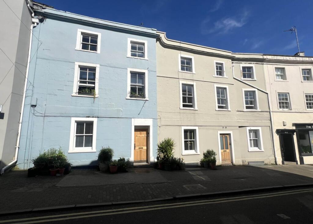 Main image of property: Catherine Street