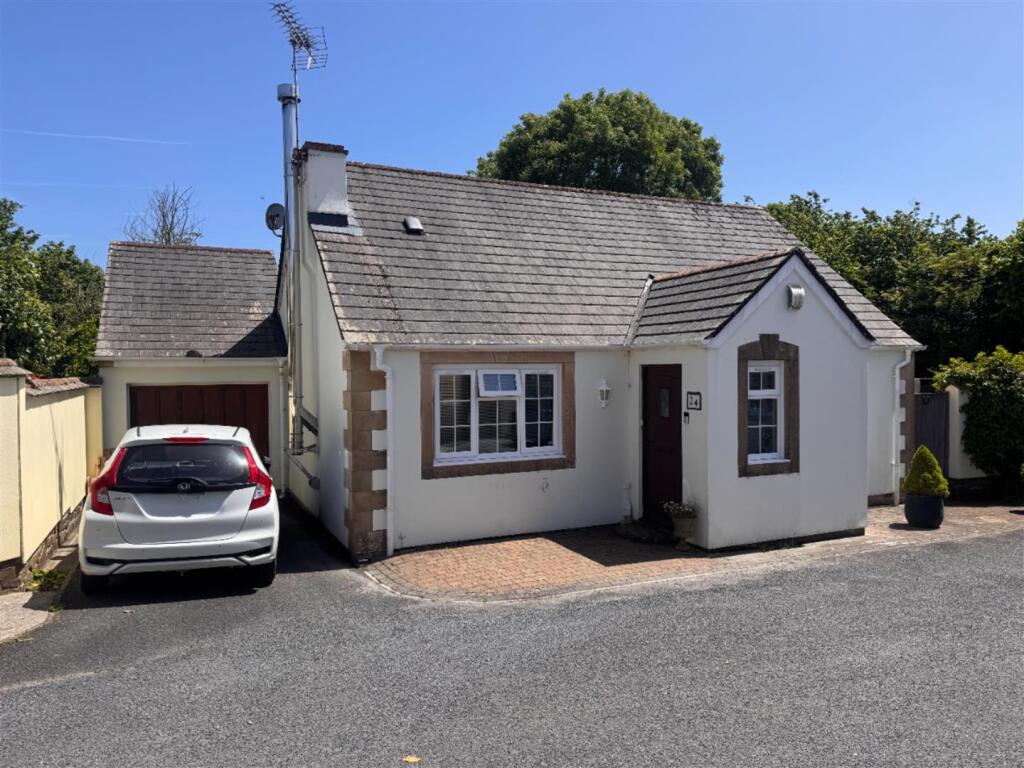 Main image of property: CHULMLEIGH