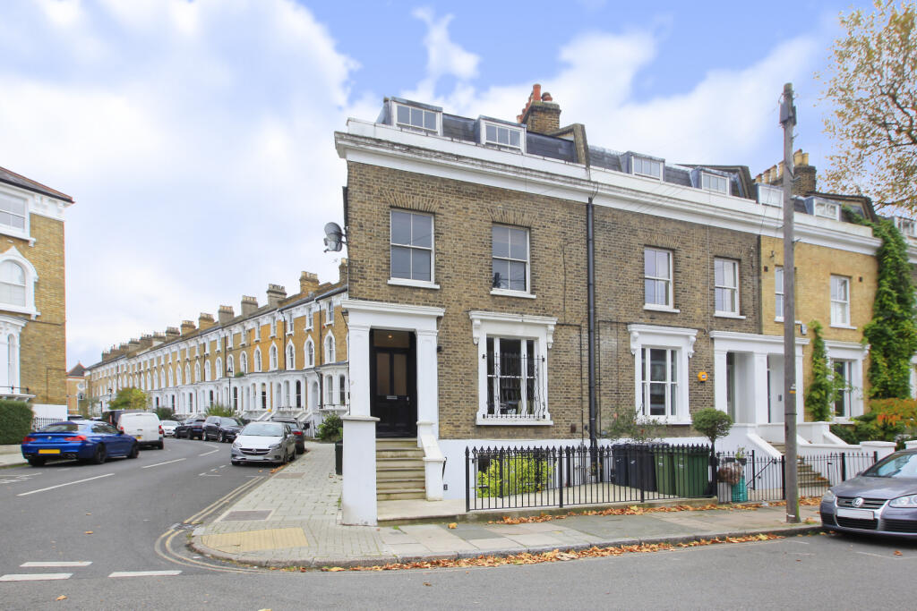Apartment in London - View 4