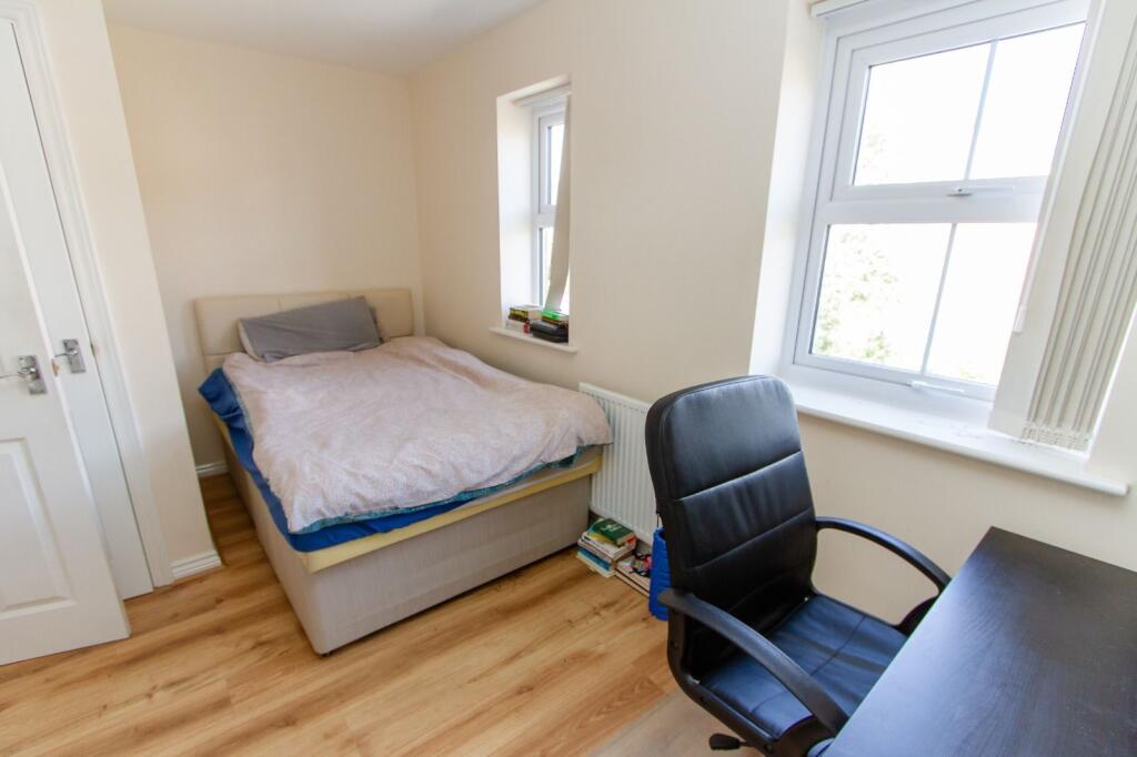 House in Coventry, West Midlands - View 5