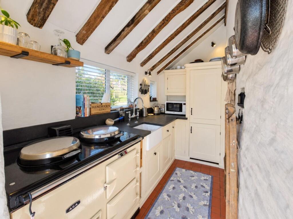 House in Northampton - More