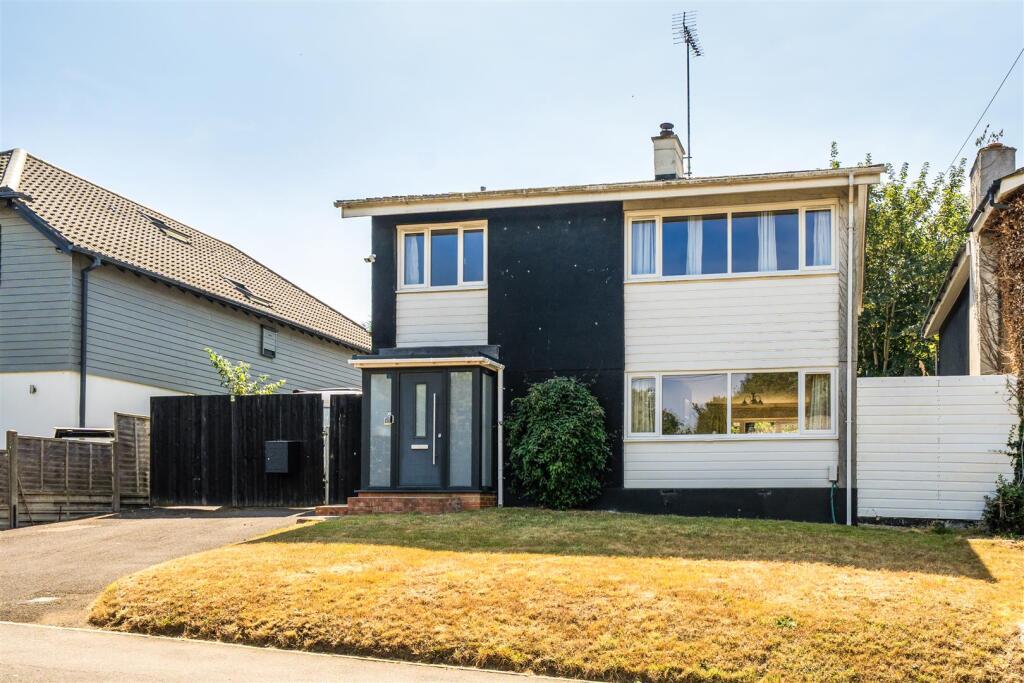 Main image of property: Beacon Bottom, Park Gate