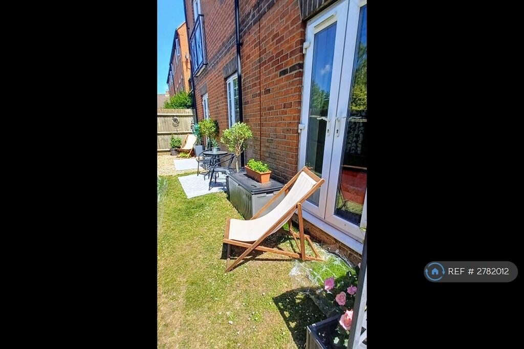 Main image of property: Chapel Close, Wantage, OX12